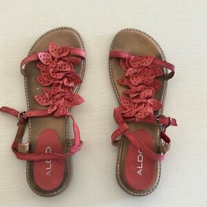 Adorable leather ALDO sandals